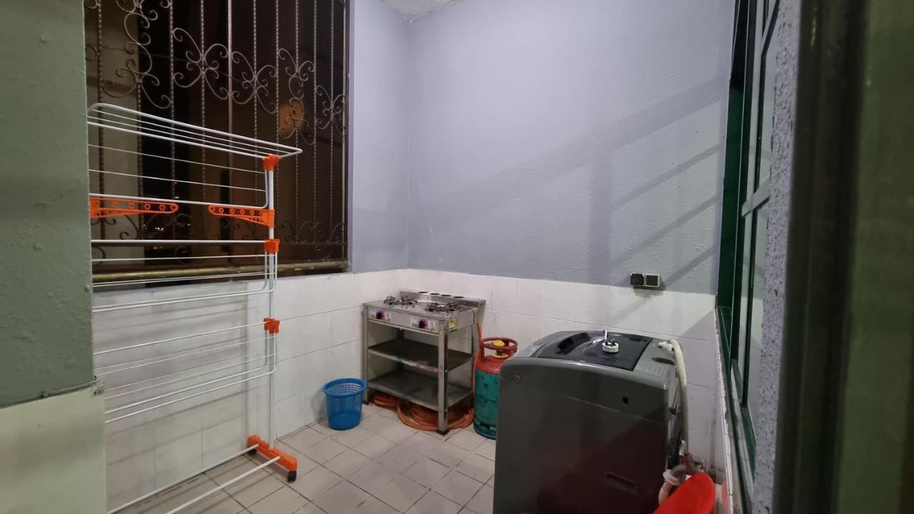 Kenyalang Emerald Riverine Resort Homestay Kuching Exterior foto